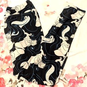 Lularoe Disney Ursula Leggings One Size (2-10) black, blue and white